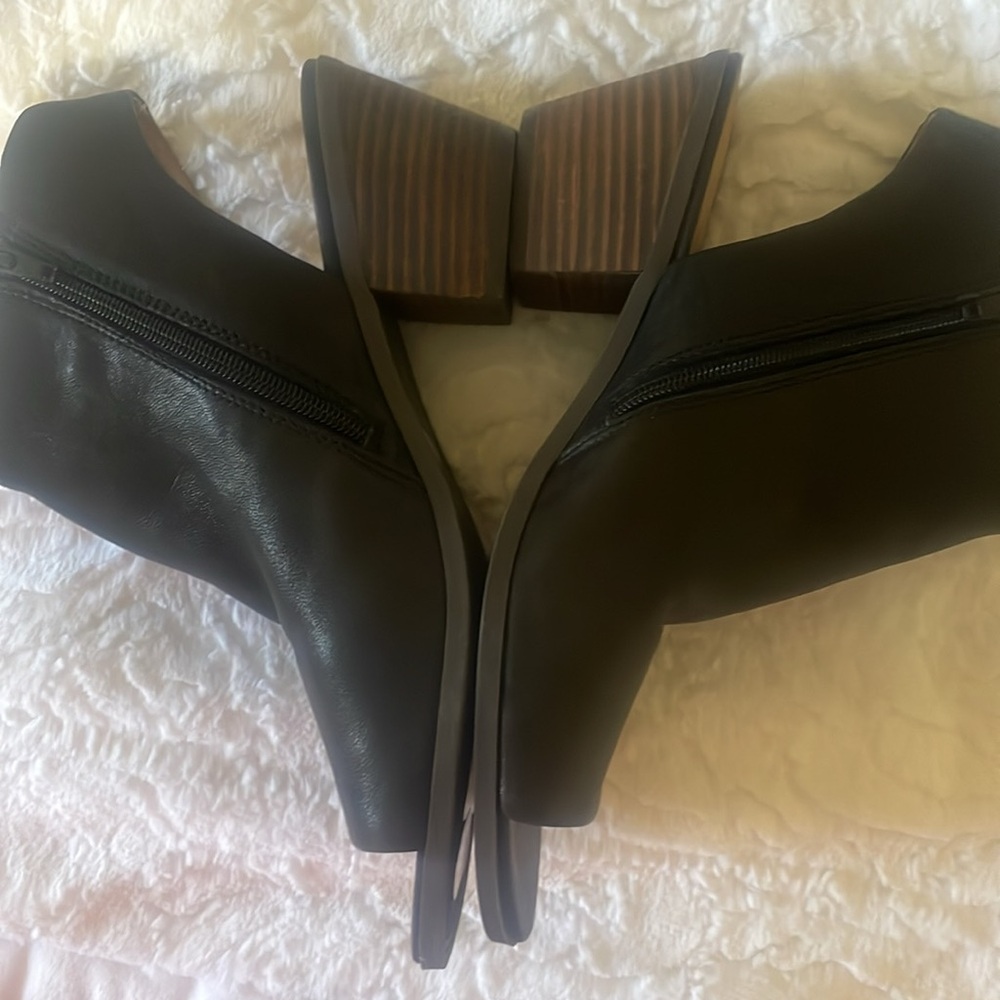 Lucky Brand heeled open toe boots - Picture 5 of 6
